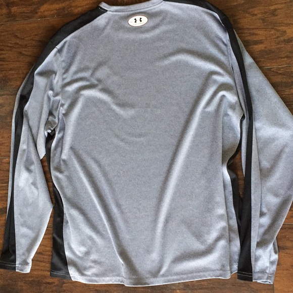 Under Armour men’s gray long sleeve xl shirt - Picture 5 of 5